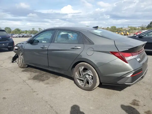 KMHLM4DG8SU023663 2025 HYUNDAI ELANTRA - Image 2