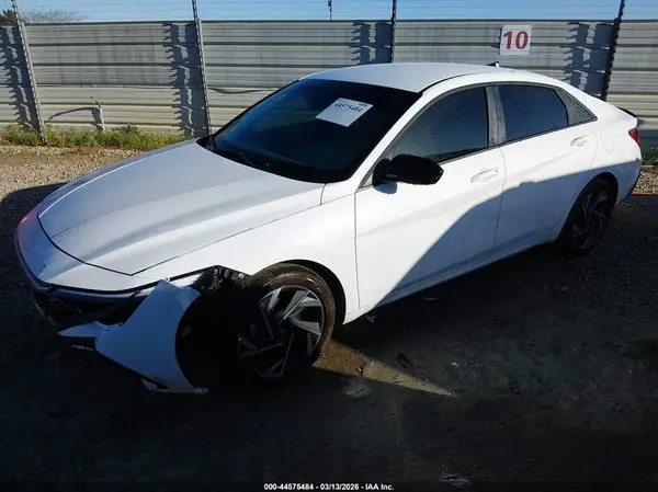 KMHLM4DG8SU031245 2025 HYUNDAI ELANTRA - Image 2