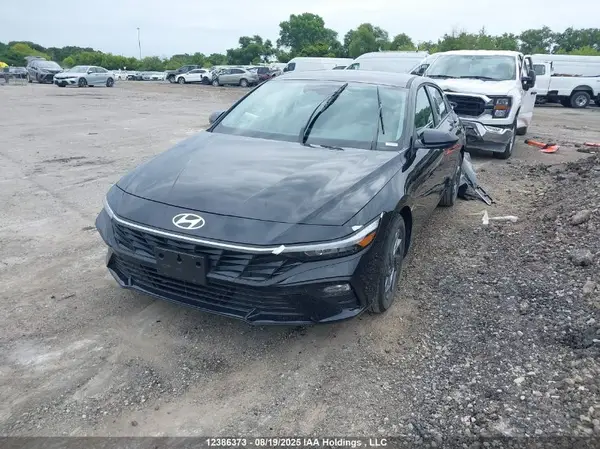 KMHLM4DG8SU033559 2025 HYUNDAI ELANTRA - Image 2