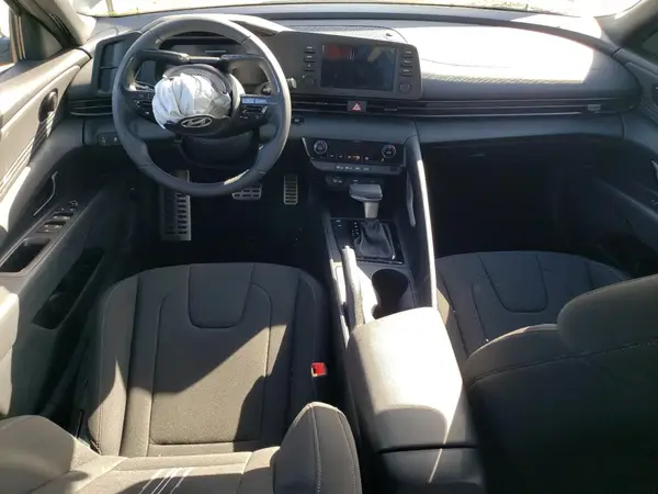 KMHLM4DG8SU039815 2025 HYUNDAI ELANTRA - Image 8