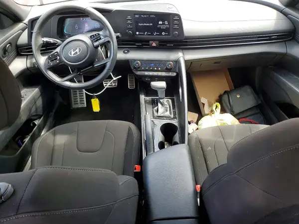 KMHLM4DG8SU046246 2025 HYUNDAI ELANTRA - Image 8