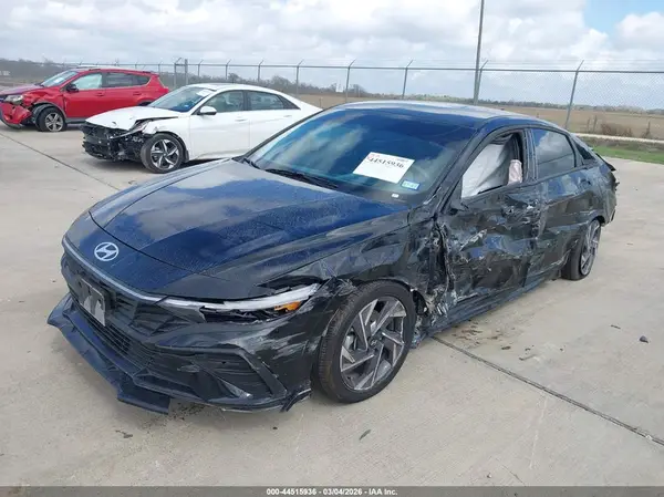 KMHLM4DG8SU048692 2025 HYUNDAI ELANTRA - Image 2