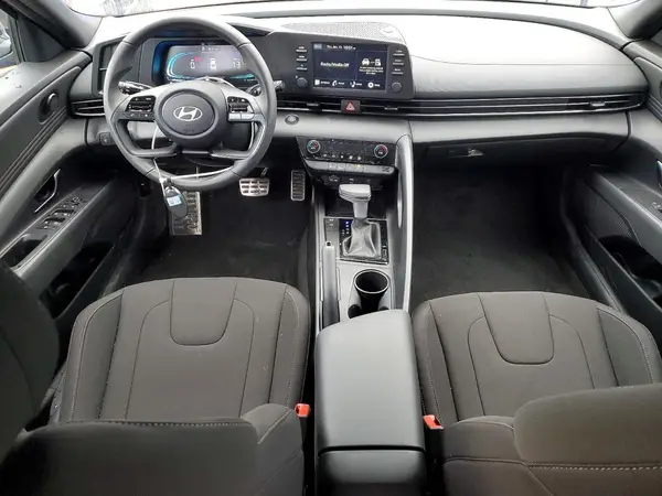 KMHLM4DG8SU052452 2025 HYUNDAI ELANTRA - Image 8