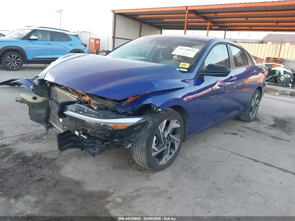 KMHLM4DG8SU059823 2025 HYUNDAI ELANTRA - Image 2