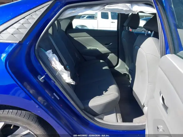 KMHLM4DG8SU059823 2025 HYUNDAI ELANTRA - Image 8
