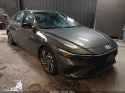 KMHLM4DG8SU061765 2025 HYUNDAI ELANTRA