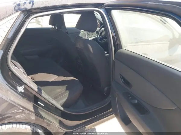 KMHLM4DG8SU068635 2025 HYUNDAI ELANTRA - Image 8