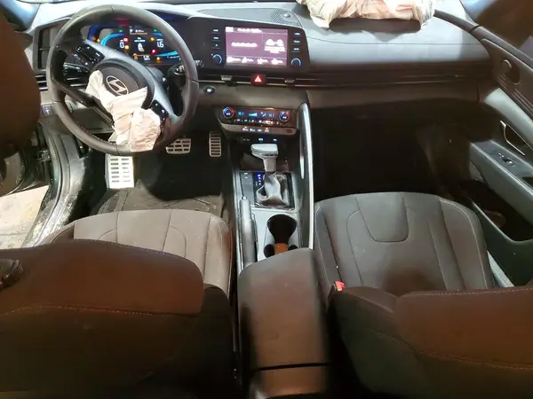 KMHLM4DG8SU068781 2025 HYUNDAI ELANTRA - Image 8