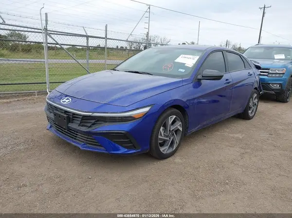 KMHLM4DG8SU071020 2025 HYUNDAI ELANTRA - Image 2