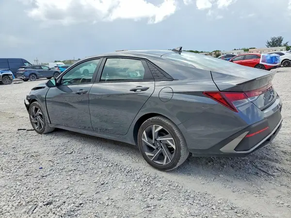 KMHLM4DG8SU073110 2025 HYUNDAI ELANTRA - Image 2