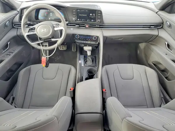 KMHLM4DG8SU092773 2025 HYUNDAI ELANTRA - Image 8