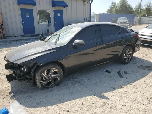 KMHLM4DG8SU865628 2025 HYUNDAI ELANTRA - Image 1