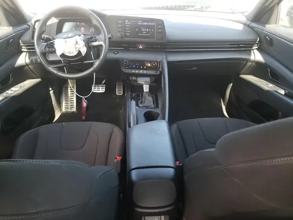 KMHLM4DG8SU872367 2025 HYUNDAI ELANTRA - Image 8