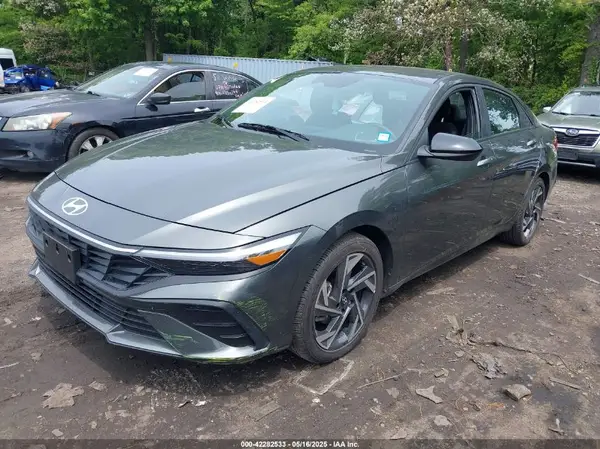 KMHLM4DG8SU874703 2025 HYUNDAI ELANTRA - Image 2
