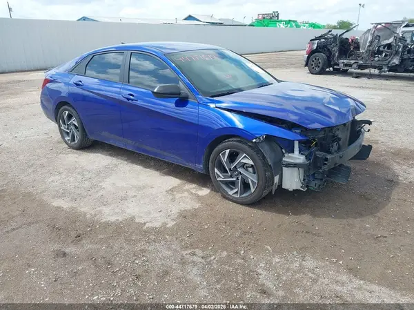 KMHLM4DG8SU882333 2025 HYUNDAI ELANTRA - Image 1