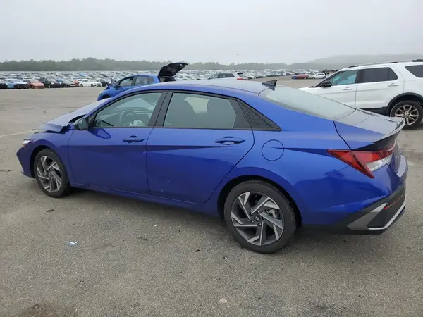 KMHLM4DG8SU882493 2025 HYUNDAI ELANTRA - Image 2