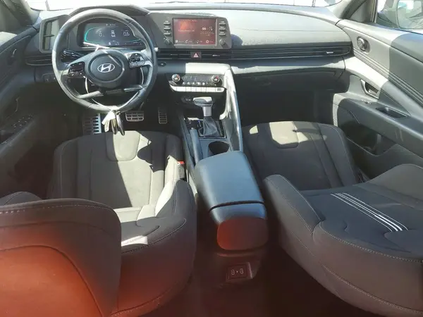 KMHLM4DG8SU897771 2025 HYUNDAI ELANTRA - Image 8