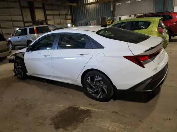 KMHLM4DG8SU903097 2025 HYUNDAI ELANTRA - Image 2