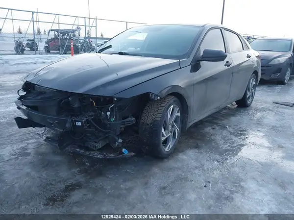 KMHLM4DG8SU904881 2025 HYUNDAI ELANTRA - Image 2