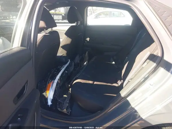 KMHLM4DG8SU905545 2025 HYUNDAI ELANTRA - Image 8