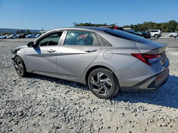 KMHLM4DG8SU906274 2025 HYUNDAI ELANTRA - Image 2