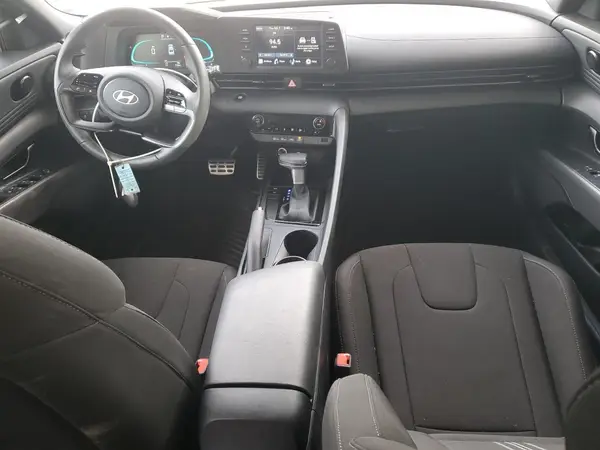 KMHLM4DG8SU907084 2025 HYUNDAI ELANTRA - Image 8