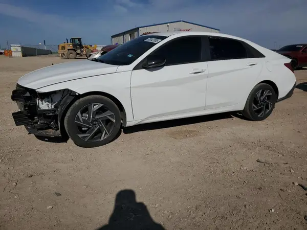 KMHLM4DG8SU917579 2025 HYUNDAI ELANTRA - Image 1