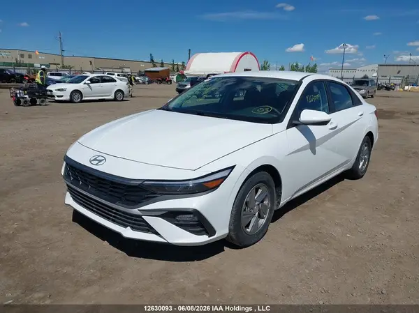 KMHLM4DG8SU920370 2025 HYUNDAI ELANTRA - Image 2