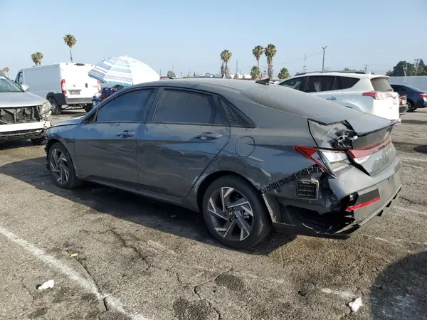 KMHLM4DG8SU925424 2025 HYUNDAI ELANTRA - Image 2