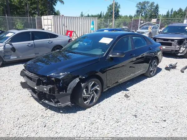 KMHLM4DG8SU925827 2025 HYUNDAI ELANTRA - Image 2