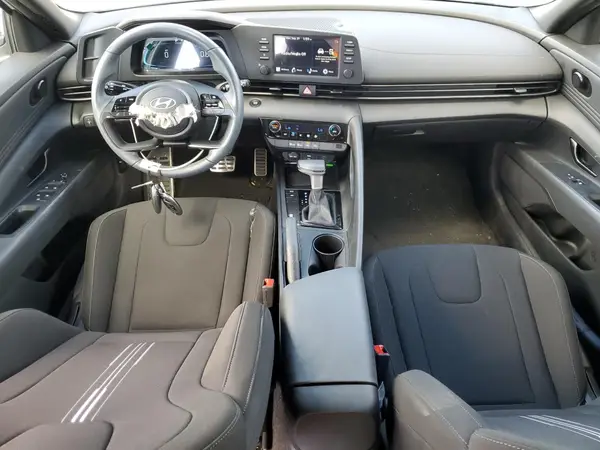 KMHLM4DG8SU933555 2025 HYUNDAI ELANTRA - Image 8