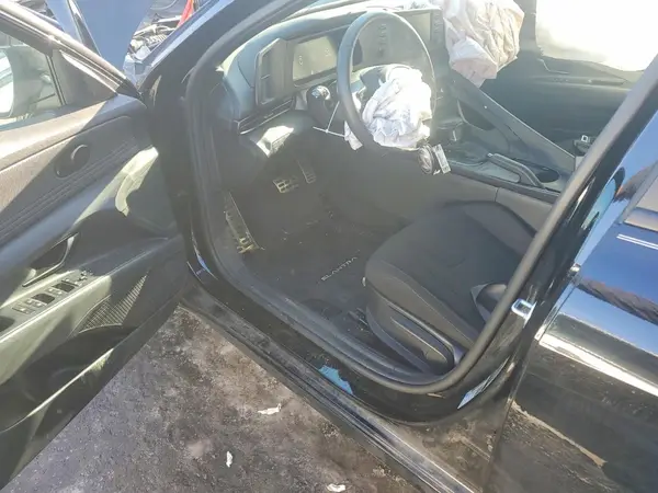KMHLM4DG8SU935564 2025 HYUNDAI ELANTRA - Image 8