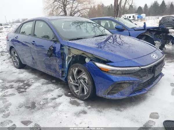 KMHLM4DG8SU938383 2025 HYUNDAI ELANTRA - Image 1