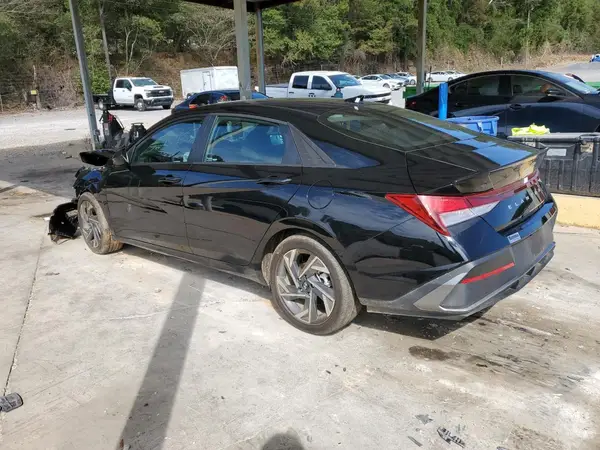 KMHLM4DG8SU957886 2025 HYUNDAI ELANTRA - Image 2