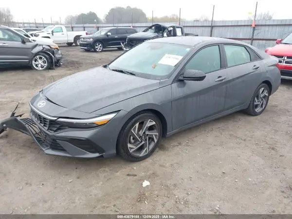 KMHLM4DG8SU958424 2025 HYUNDAI ELANTRA - Image 2