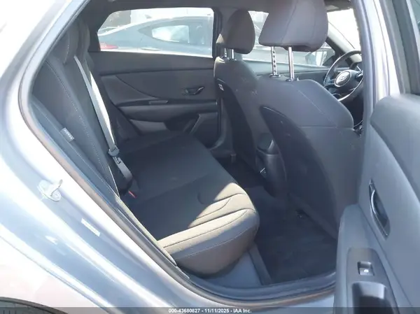 KMHLM4DG8SU959184 2025 HYUNDAI ELANTRA - Image 8