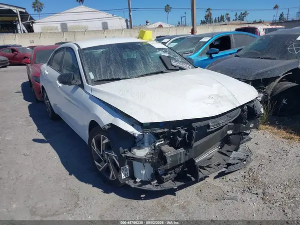 KMHLM4DG8SU959556 2025 HYUNDAI ELANTRA - Image 1