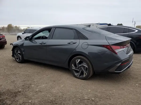 KMHLM4DG8SU969584 2025 HYUNDAI ELANTRA - Image 2
