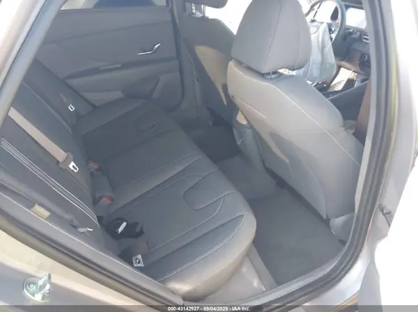 KMHLM4DG8SU971898 2025 HYUNDAI ELANTRA - Image 8