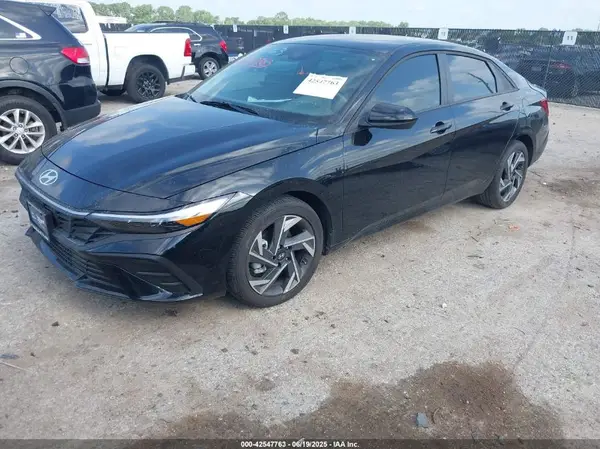 KMHLM4DG8SU972100 2025 HYUNDAI ELANTRA - Image 2