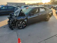 KMHLM4DG8SU975420 2025 HYUNDAI ELANTRA