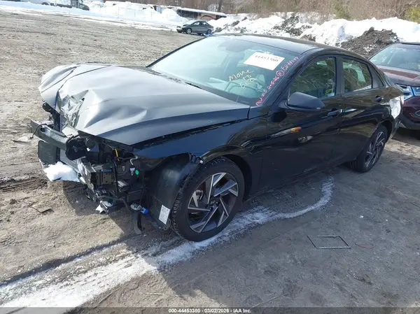 KMHLM4DG8SU975837 2025 HYUNDAI ELANTRA - Image 2