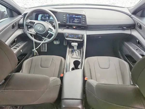 KMHLM4DG8SU981959 2025 HYUNDAI ELANTRA - Image 8