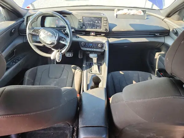 KMHLM4DG8SU984831 2025 HYUNDAI ELANTRA - Image 8