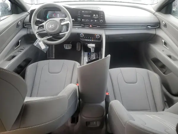 KMHLM4DG8SU985588 2025 HYUNDAI ELANTRA - Image 8