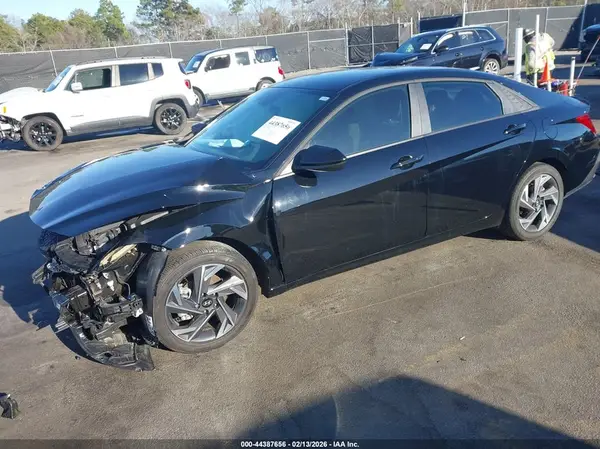 KMHLM4DG8SU986949 2025 HYUNDAI ELANTRA - Image 2