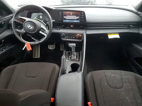 KMHLM4DG8SU987552 2025 HYUNDAI ELANTRA - Image 8