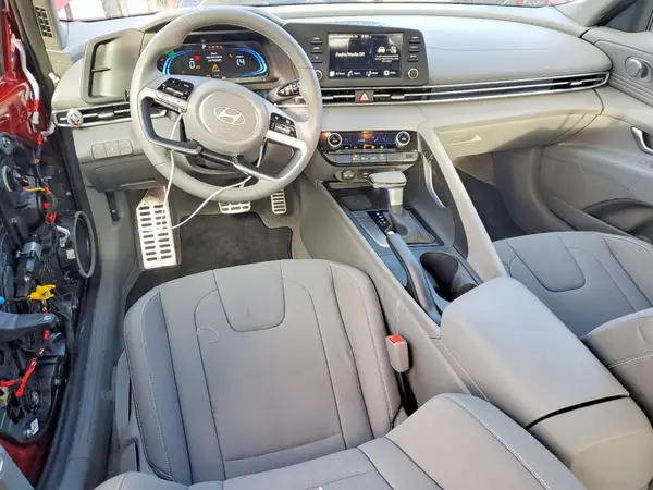 KMHLM4DG8SU994954 2025 HYUNDAI ELANTRA - Image 8