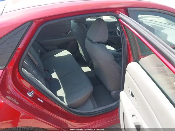 KMHLM4DG8SU996459 2025 HYUNDAI ELANTRA - Image 8