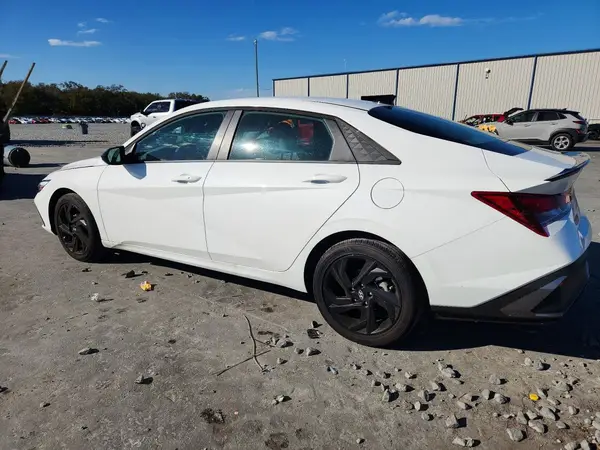 KMHLM4DG8TU102204 2026 HYUNDAI ELANTRA - Image 2